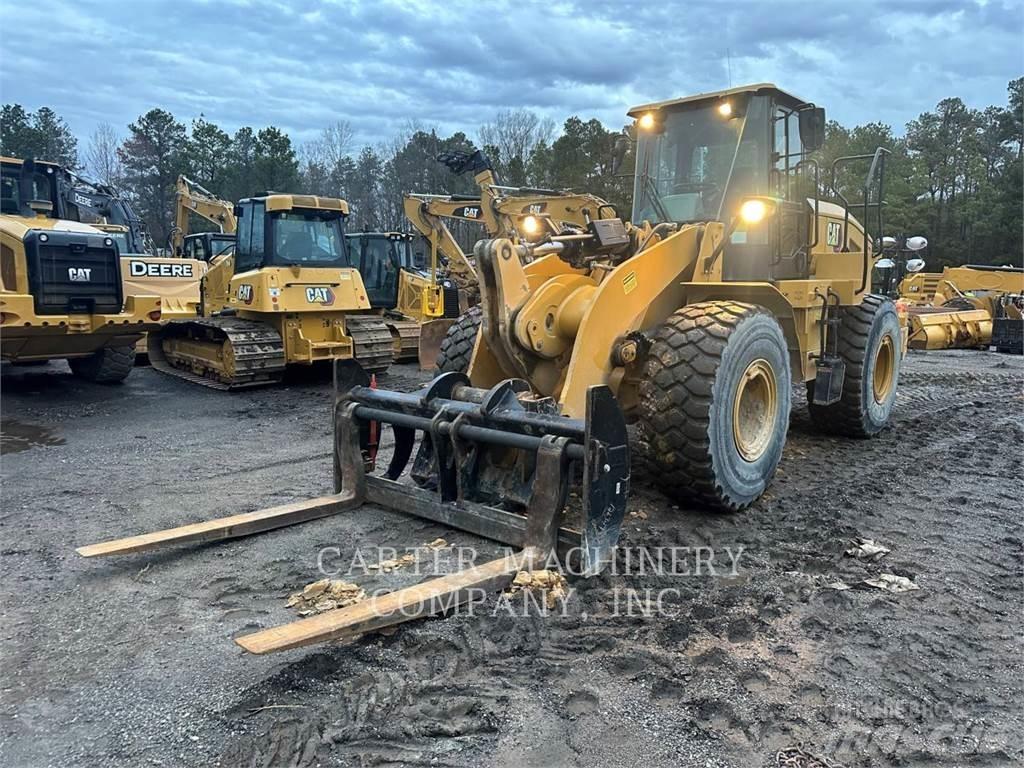 CAT 950GC Kolesové nakladače