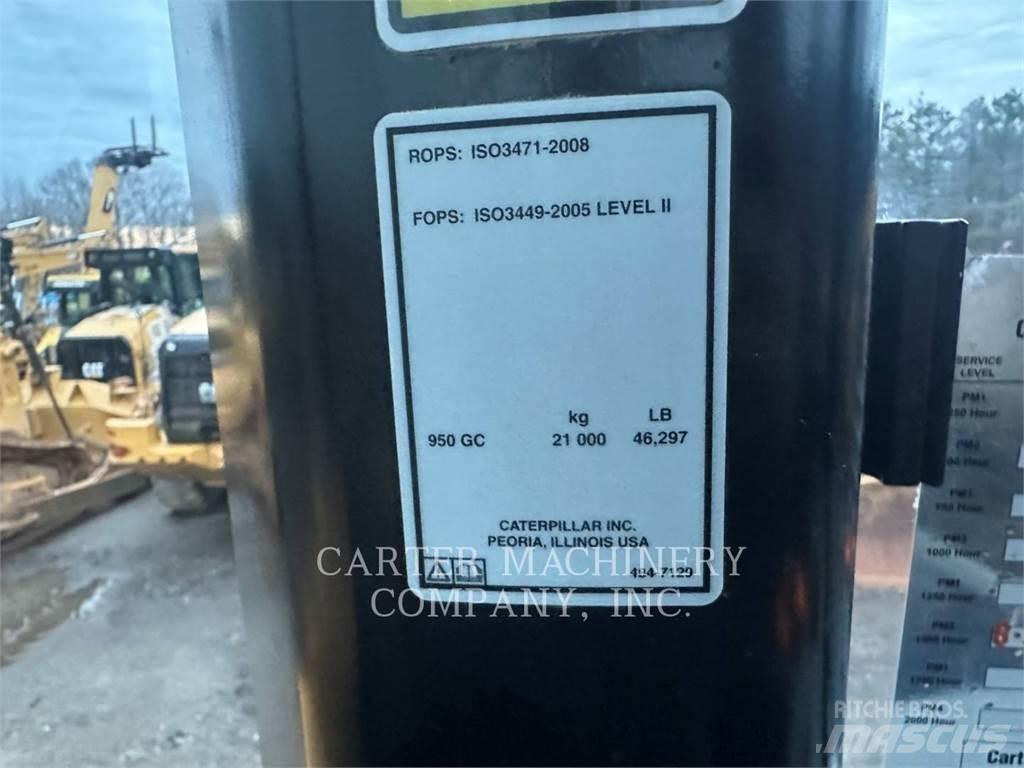 CAT 950GC Kolesové nakladače