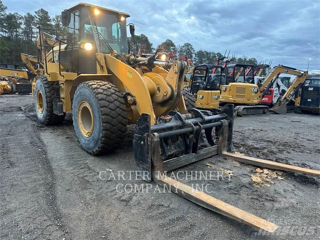 CAT 950GC Kolesové nakladače