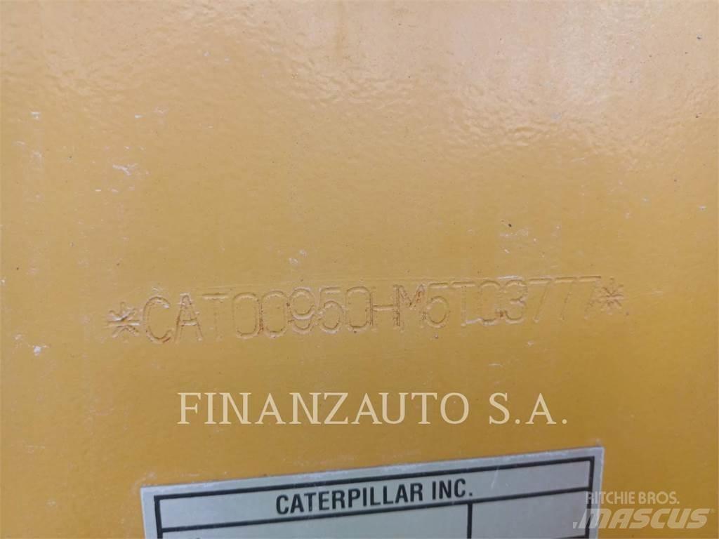 CAT 950GC Kolesové nakladače