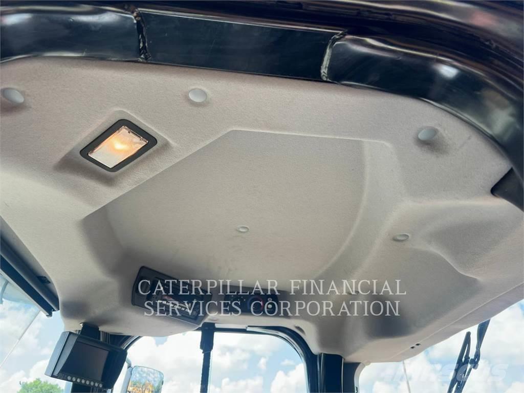 CAT 950GC Kolesové nakladače