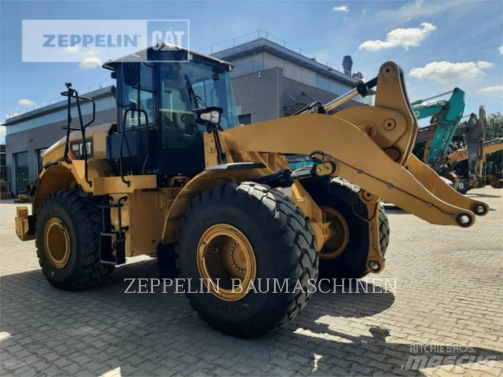CAT 950GC Kolesové nakladače