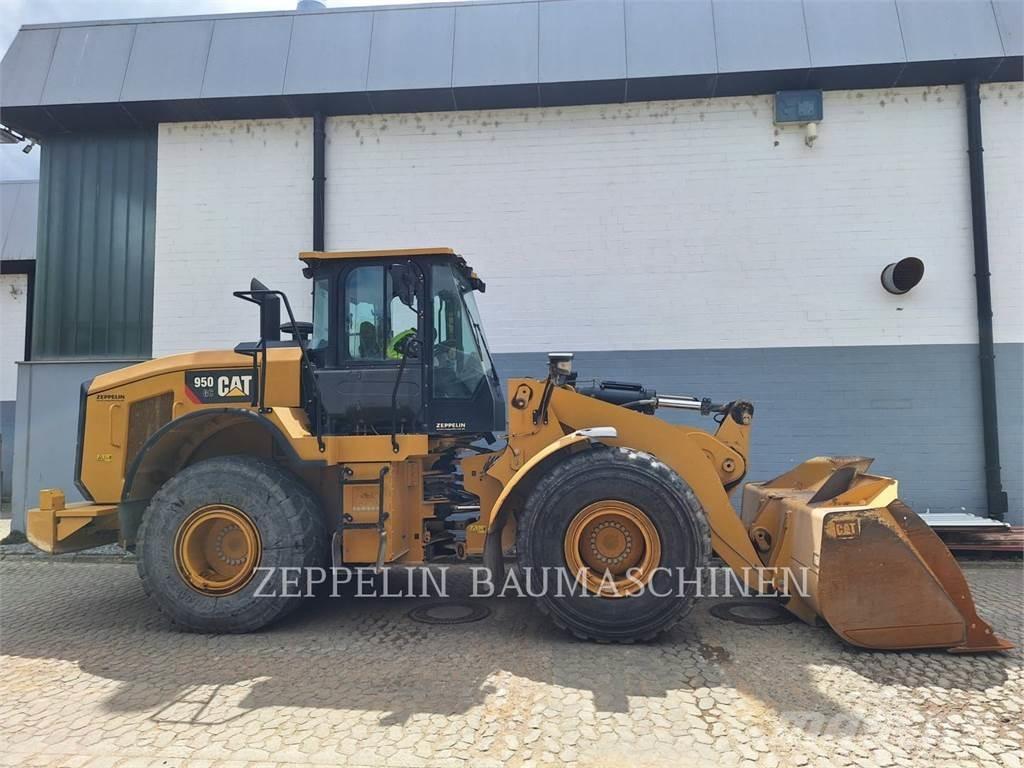 CAT 950GC Kolesové nakladače