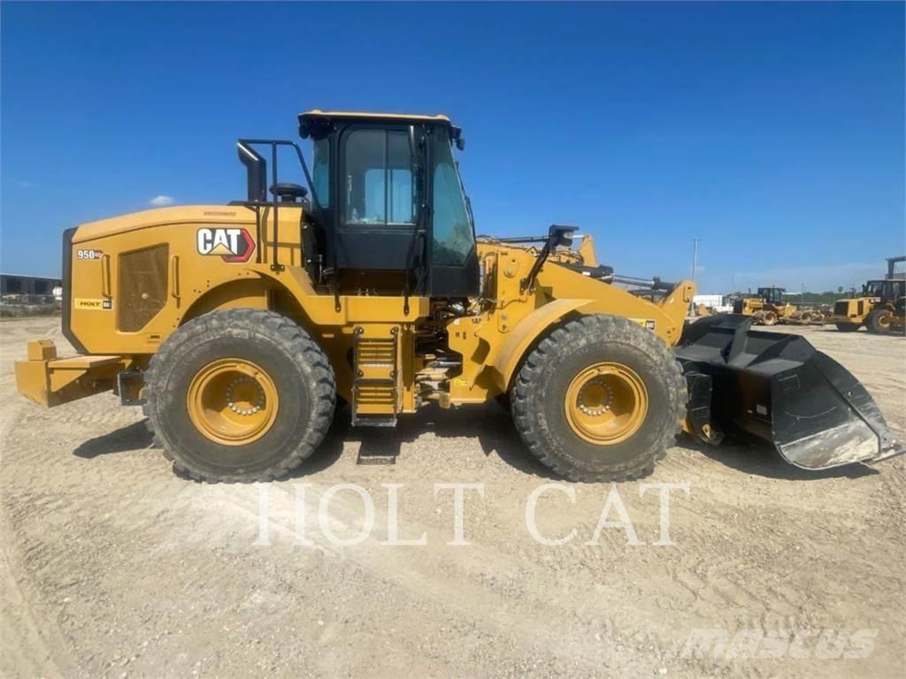 CAT 950GC Kolesové nakladače