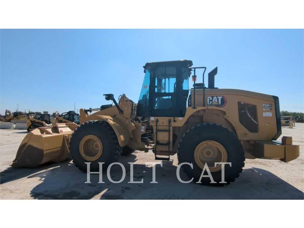 CAT 950GC Kolesové nakladače