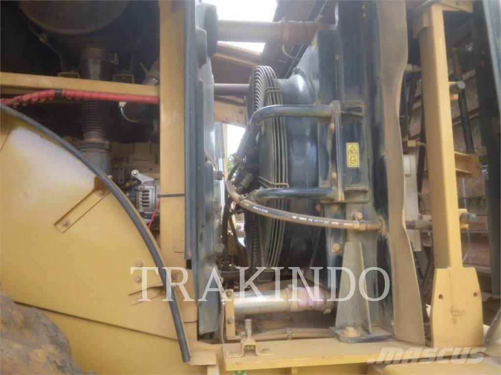 CAT 950GC Kolesové nakladače