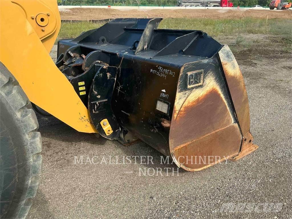 CAT 950GC Q Kolesové nakladače
