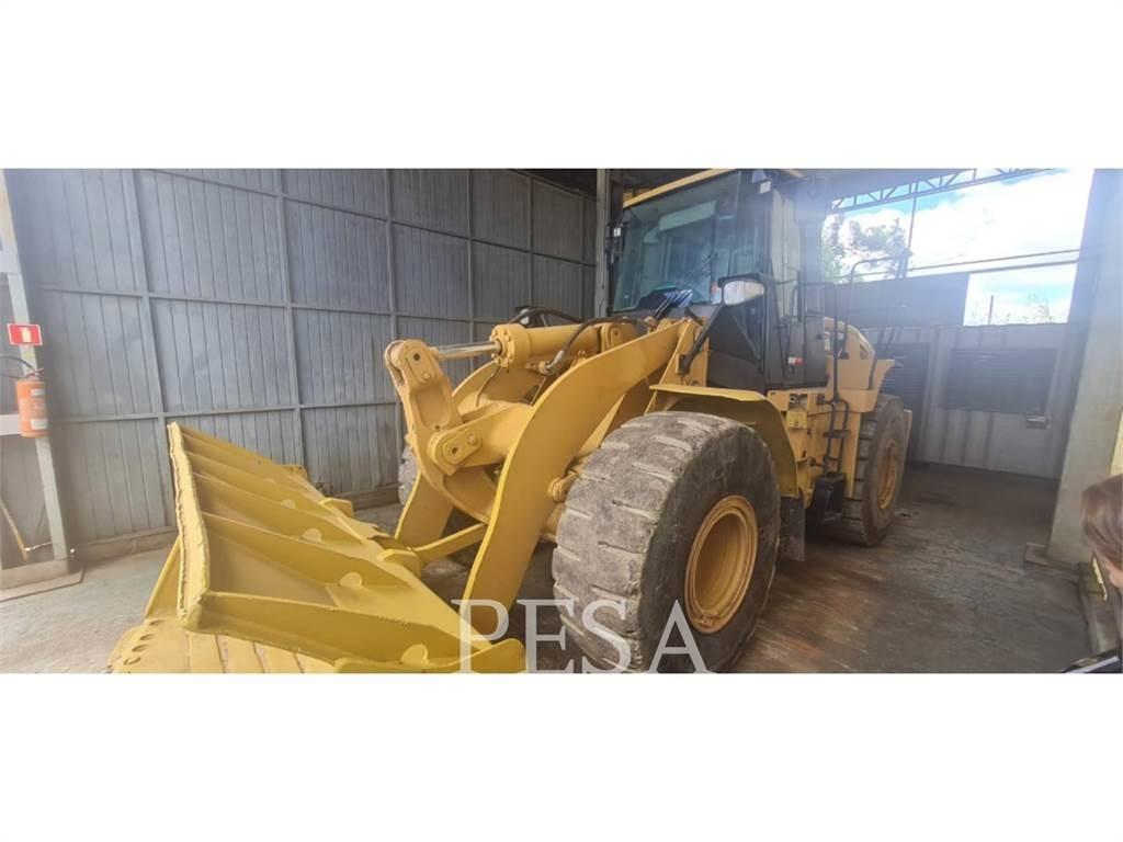 CAT 950H Kolesové nakladače
