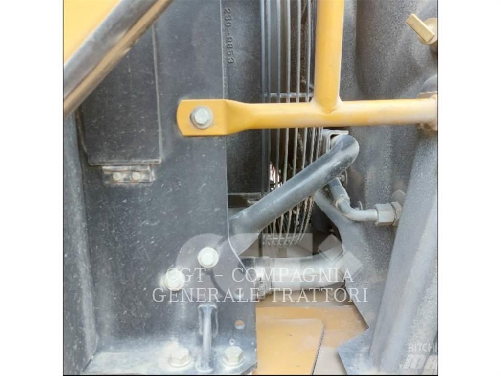 CAT 950H Kolesové nakladače