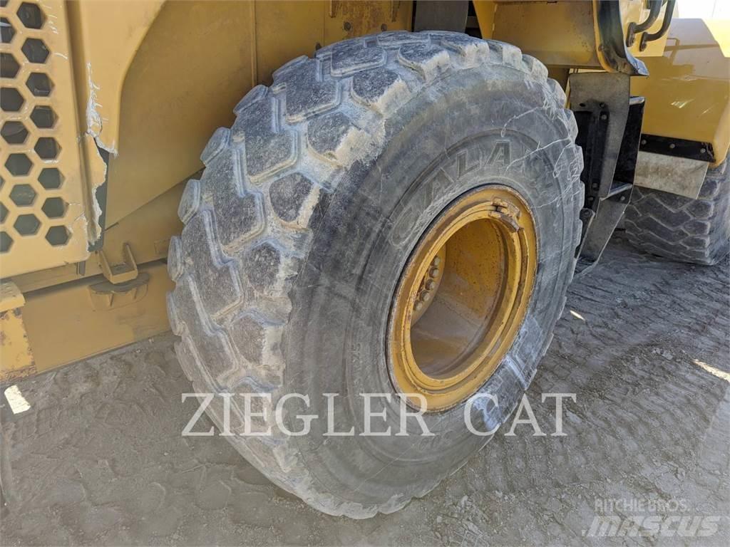 CAT 950K Kolesové nakladače