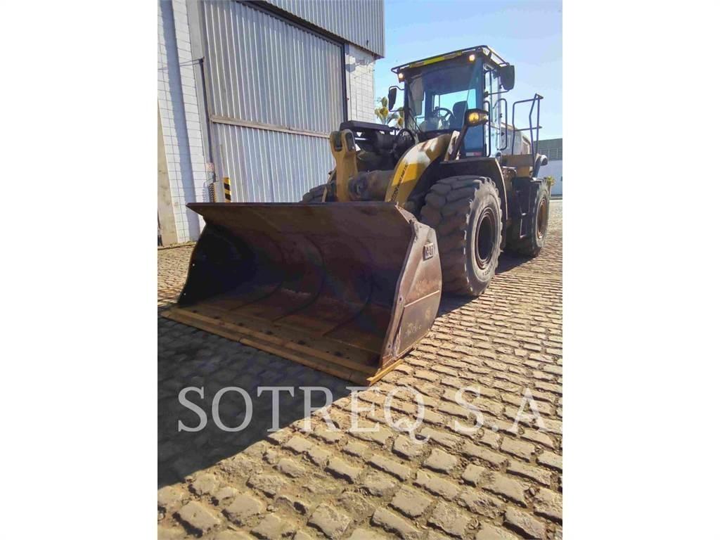 CAT 950L Kolesové nakladače