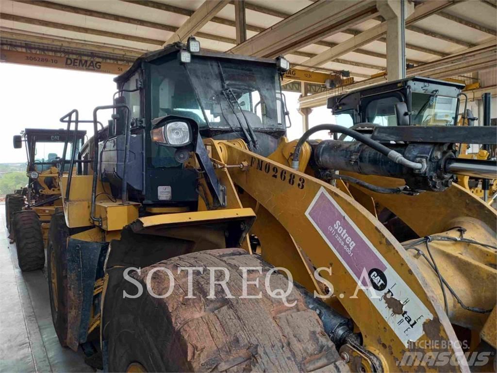 CAT 950L Kolesové nakladače