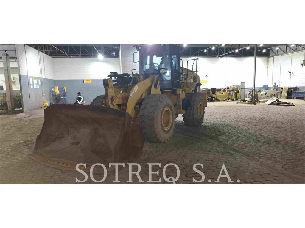 CAT 950L Kolesové nakladače