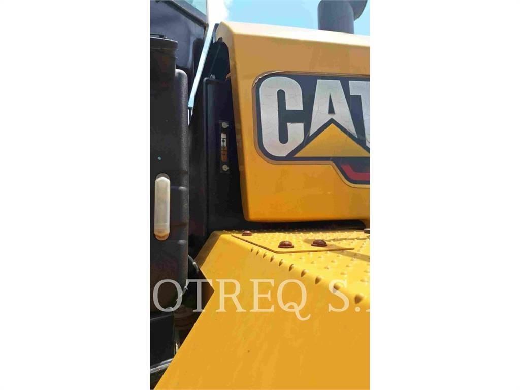 CAT 950L Kolesové nakladače