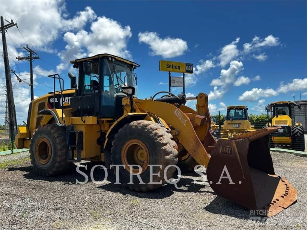 CAT 950L Kolesové nakladače