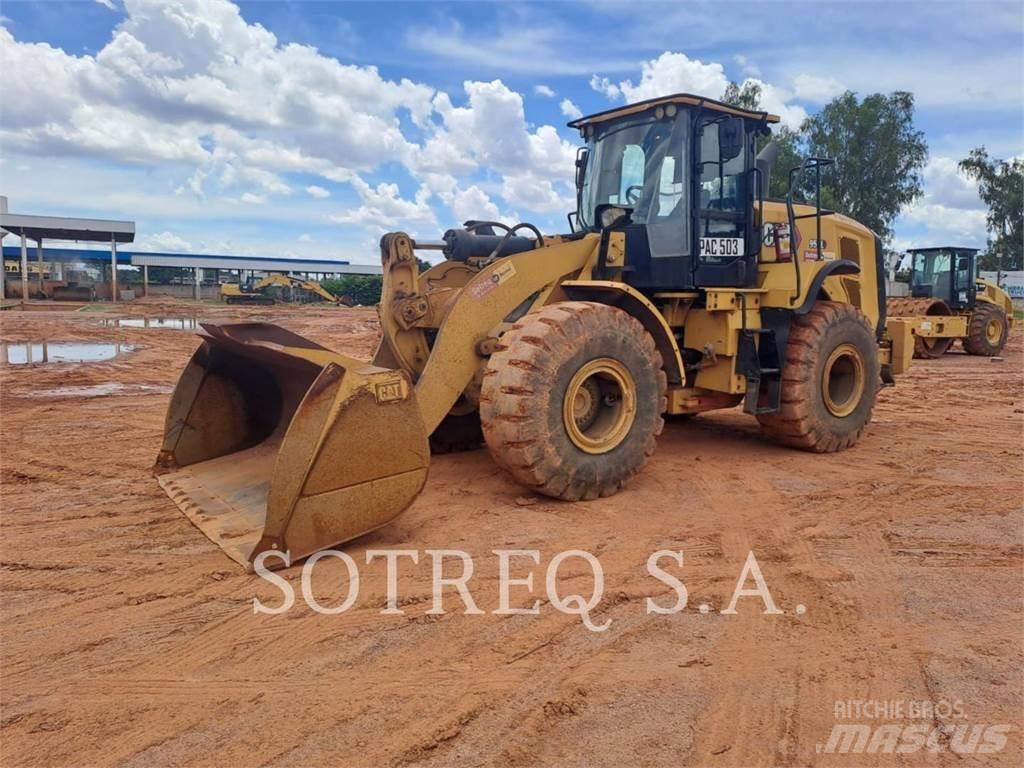 CAT 950L Kolesové nakladače