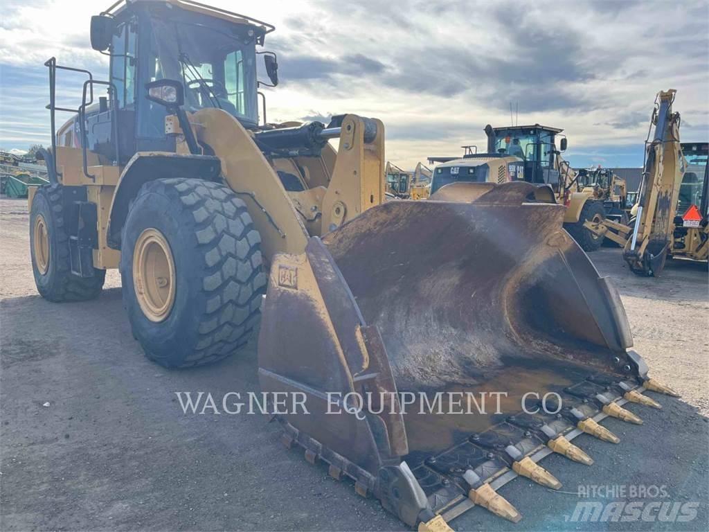 CAT 950M Kolesové nakladače