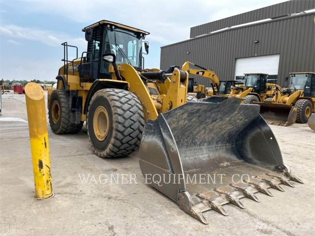 CAT 950M Kolesové nakladače