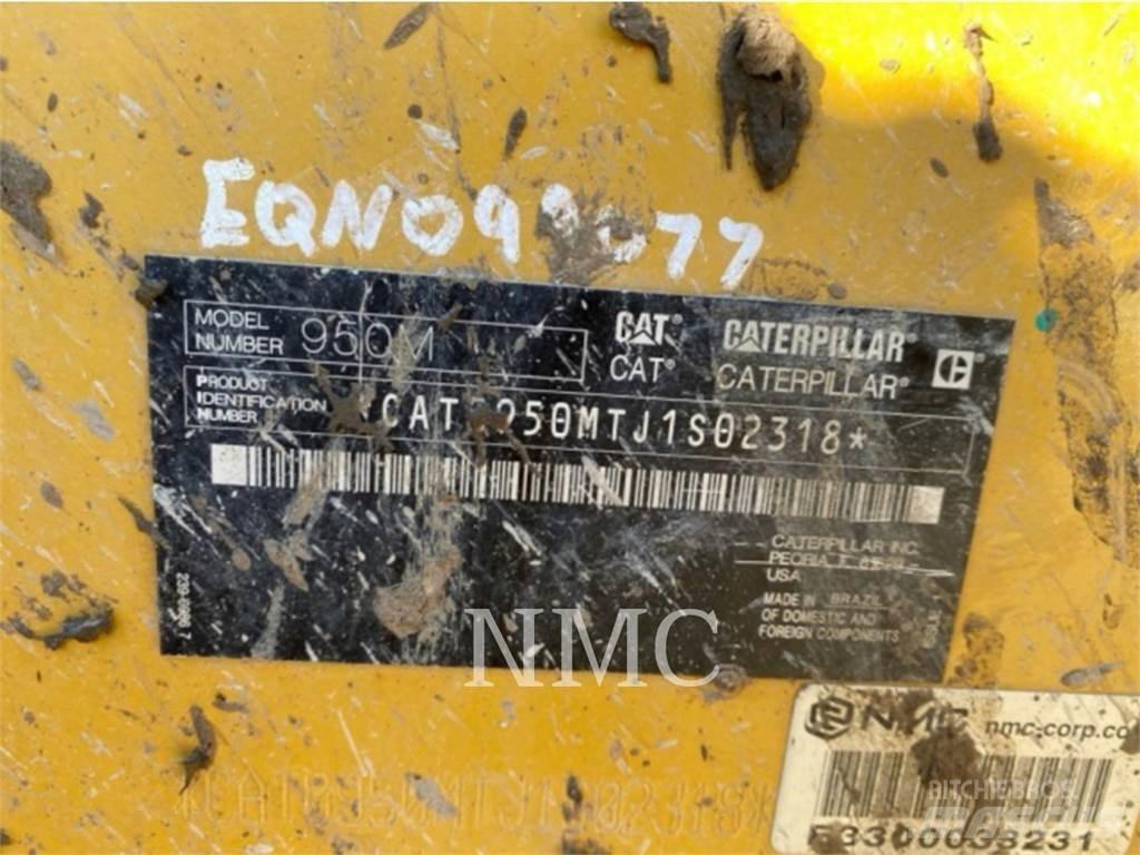 CAT 950M Kolesové nakladače