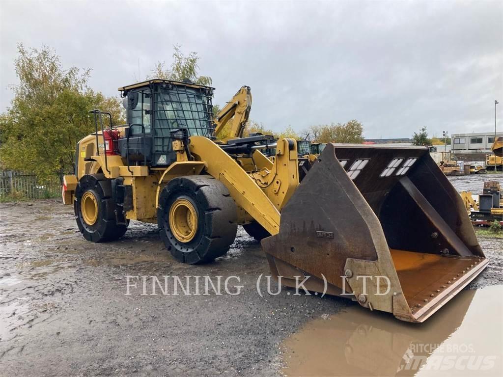 CAT 950M Kolesové nakladače