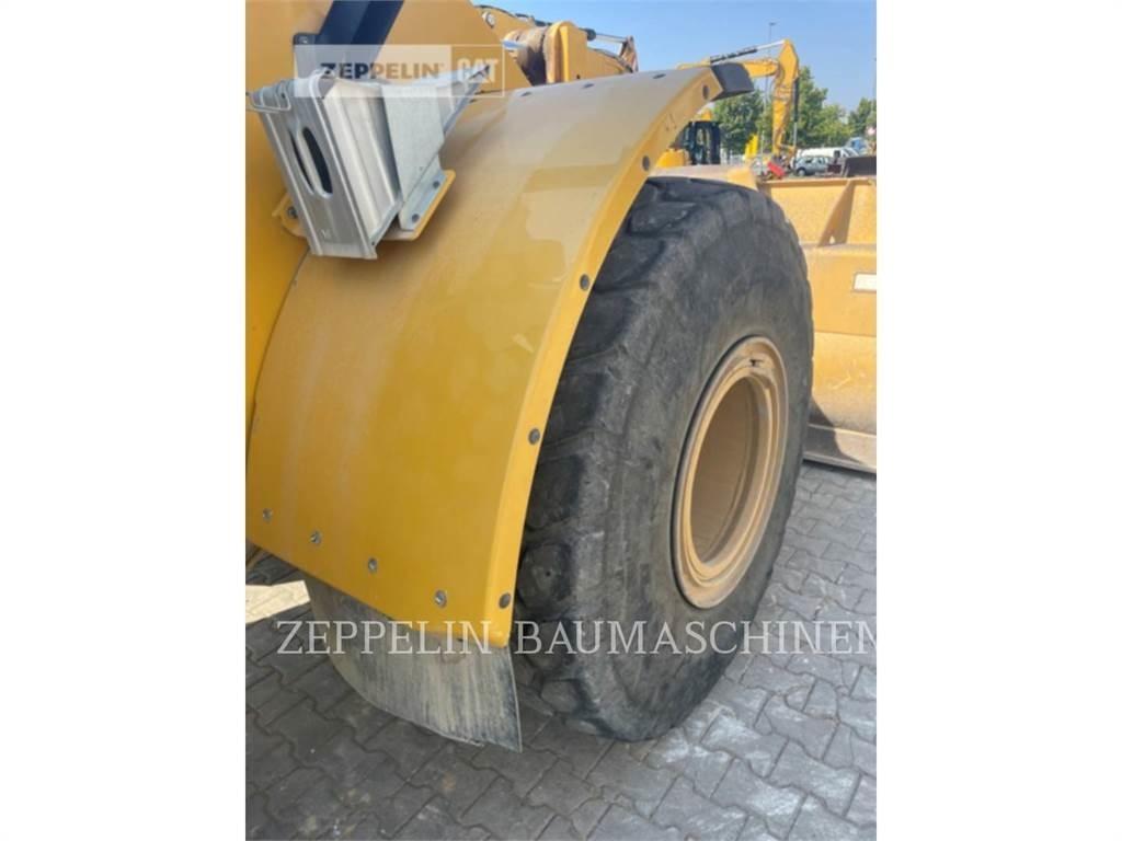 CAT 950M Kolesové nakladače