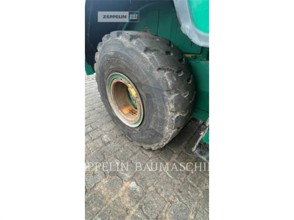 CAT 950M Kolesové nakladače