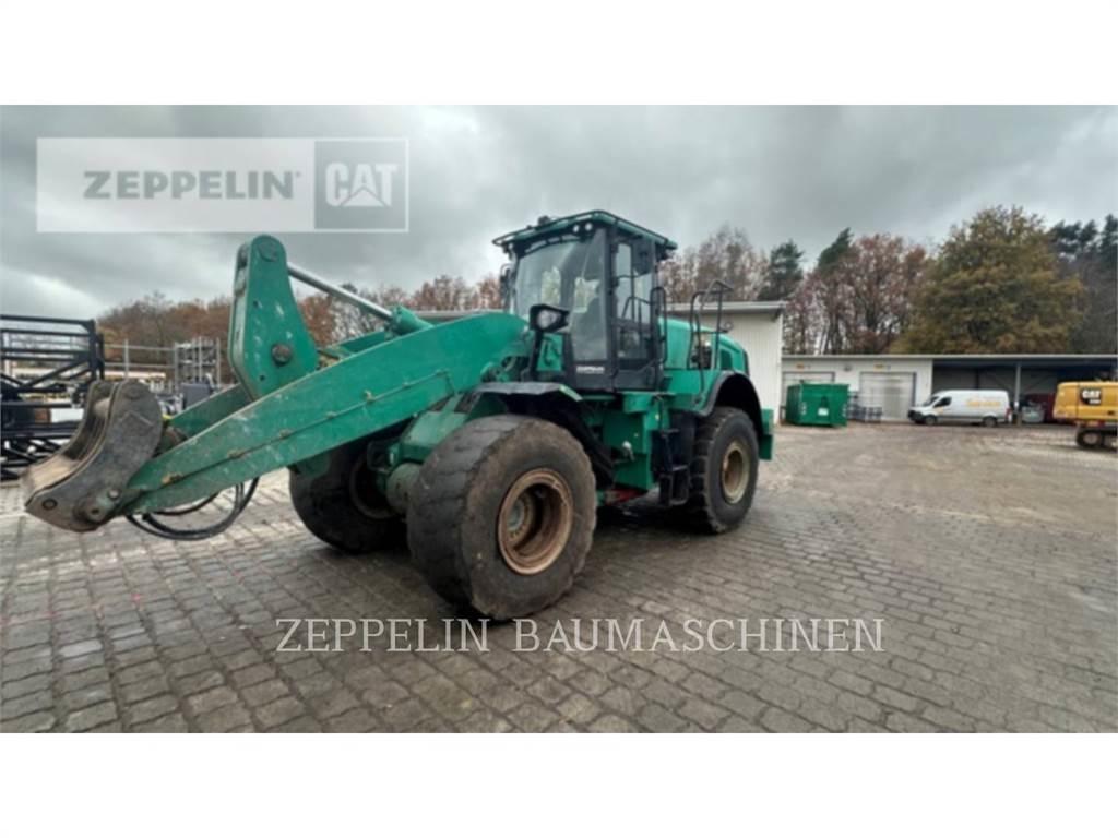 CAT 950M Kolesové nakladače