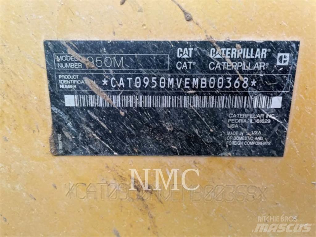 CAT 950M Kolesové nakladače
