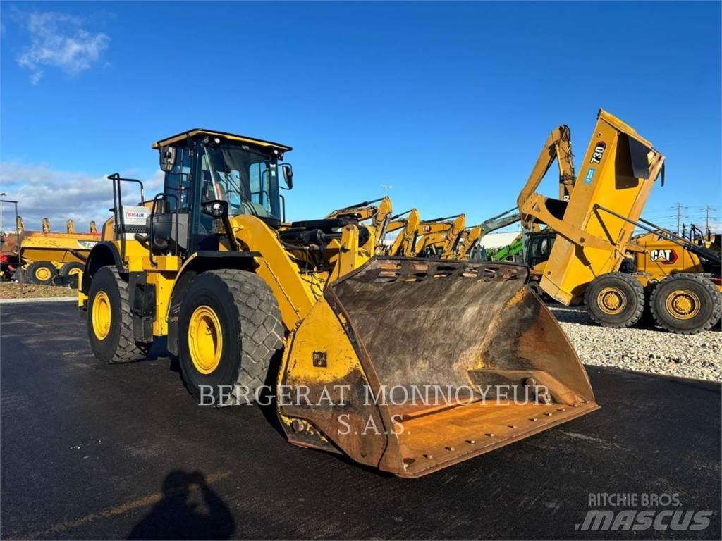 CAT 950M Kolesové nakladače