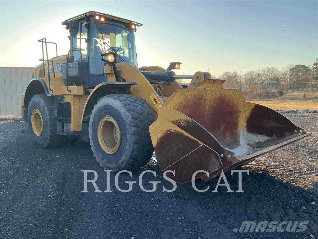 CAT 950M Kolesové nakladače