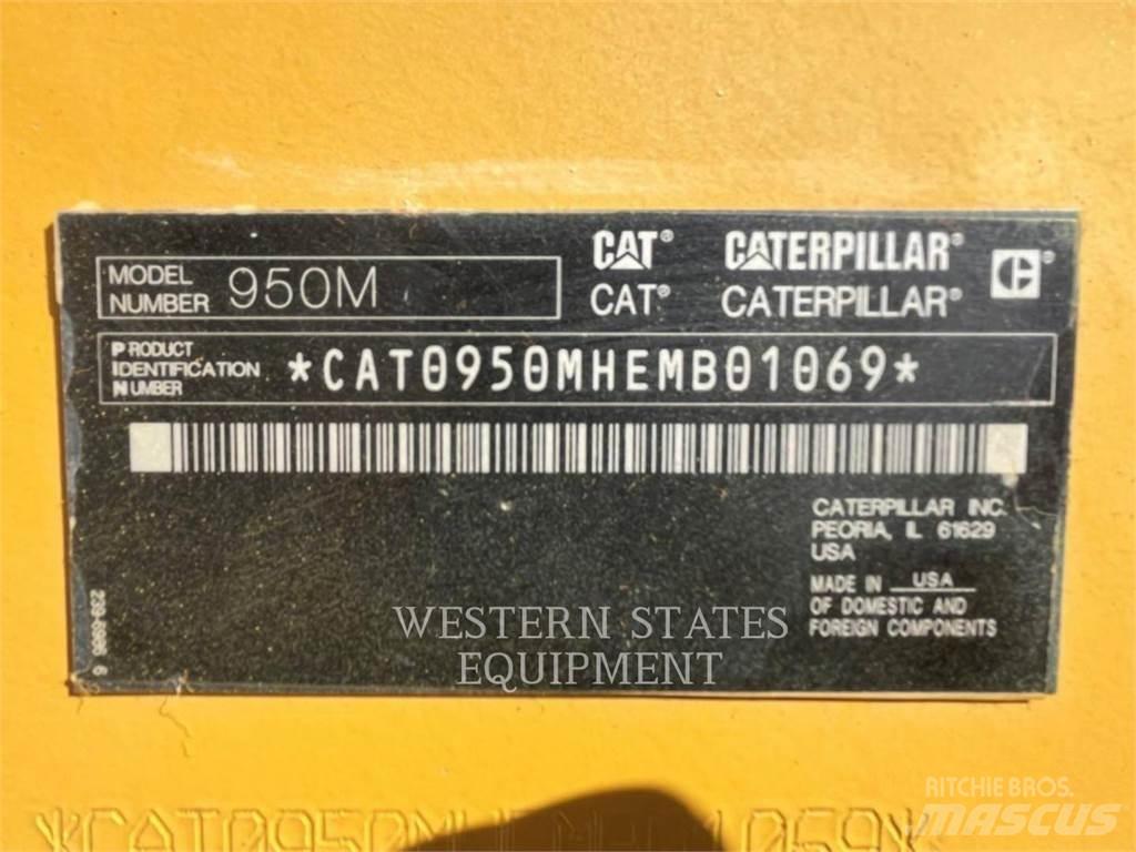CAT 950M Kolesové nakladače