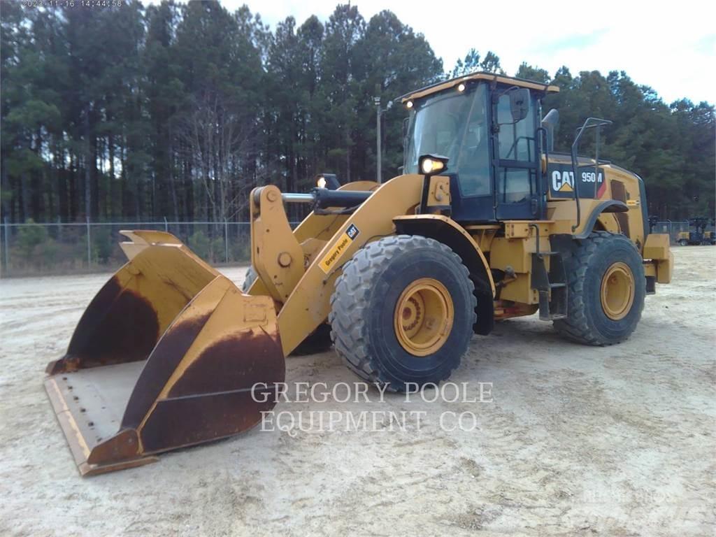 CAT 950M Kolesové nakladače