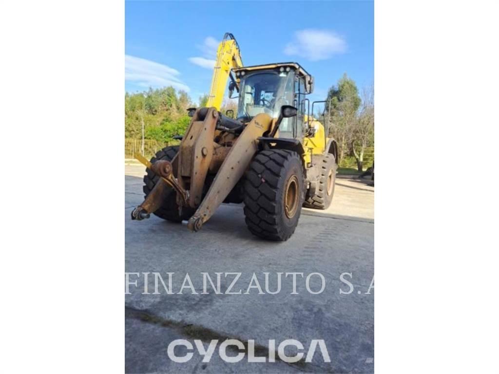 CAT 950M Kolesové nakladače