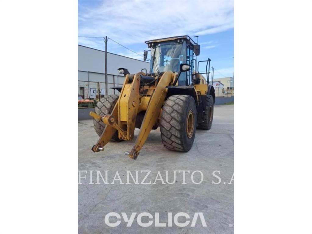 CAT 950M Kolesové nakladače