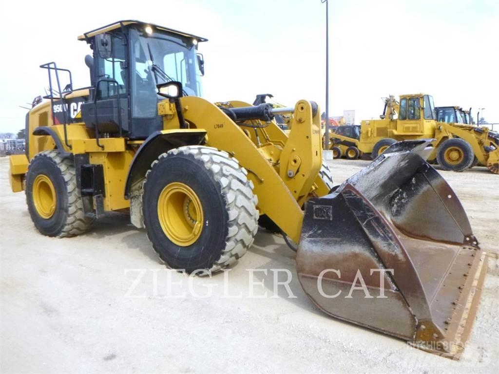 CAT 950M Kolesové nakladače