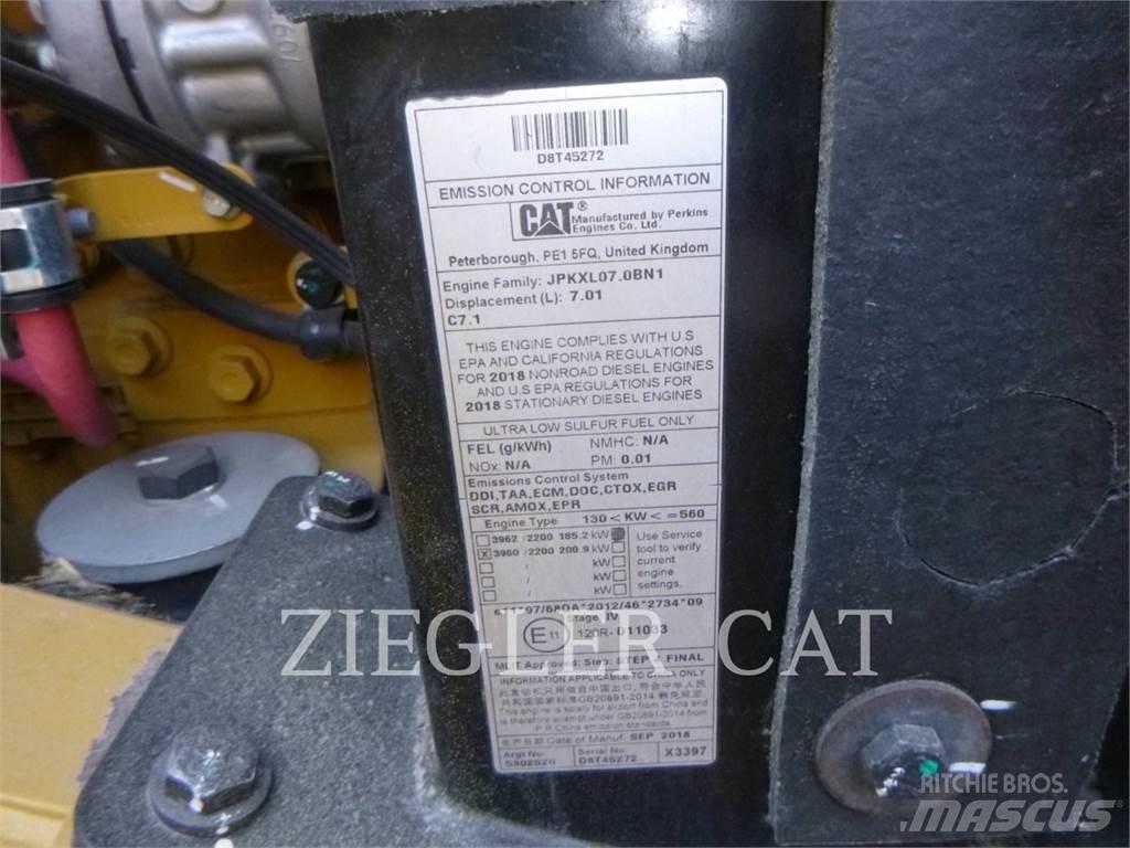 CAT 950M Kolesové nakladače
