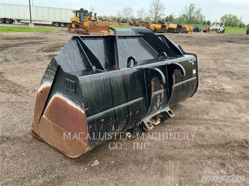 CAT 950M Kolesové nakladače