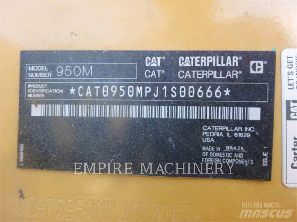 CAT 950M Kolesové nakladače