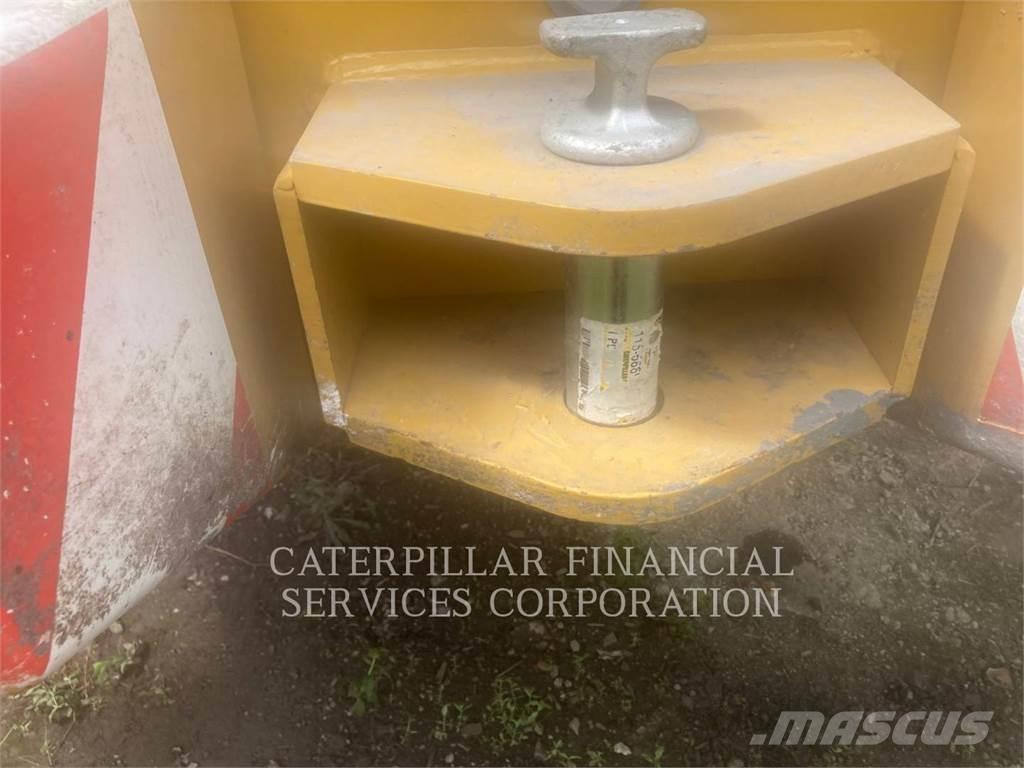 CAT 950M Kolesové nakladače