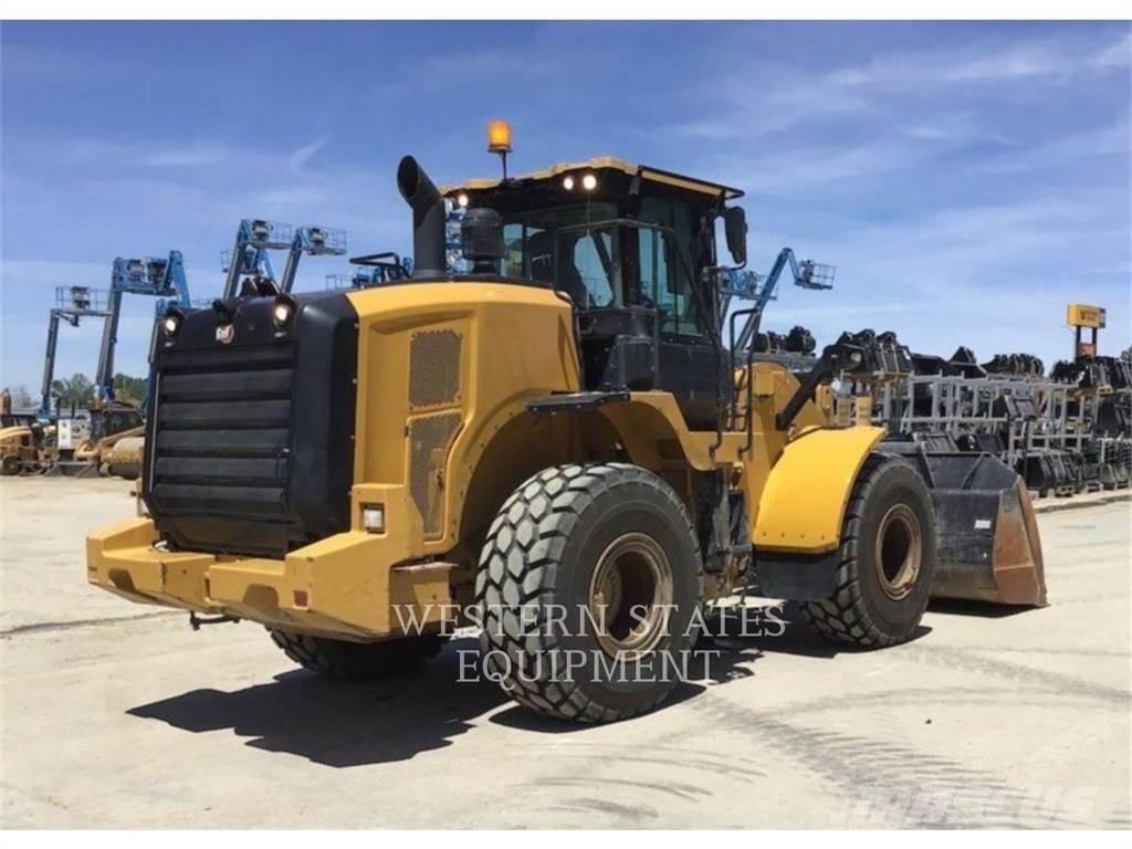 CAT 950M Kolesové nakladače