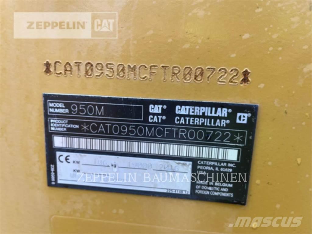 CAT 950M Kolesové nakladače
