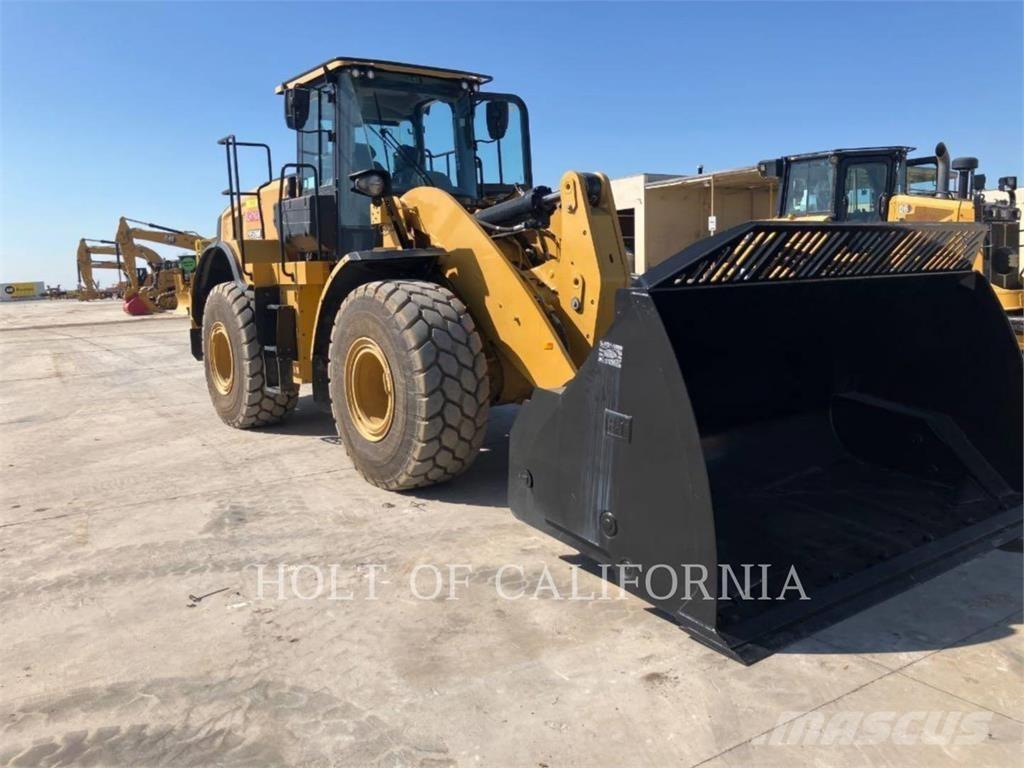 CAT 950M Kolesové nakladače