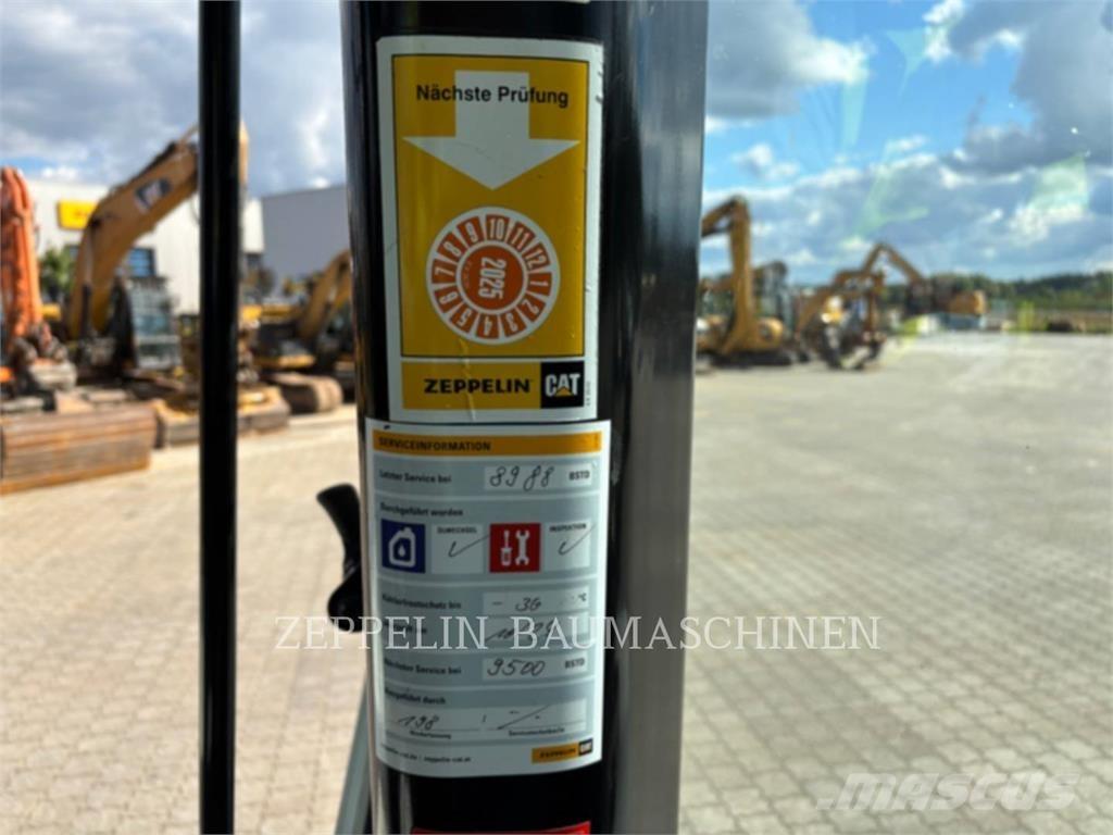 CAT 950M Kolesové nakladače