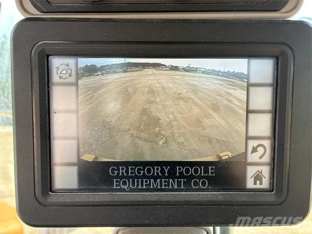 CAT 950M Kolesové nakladače