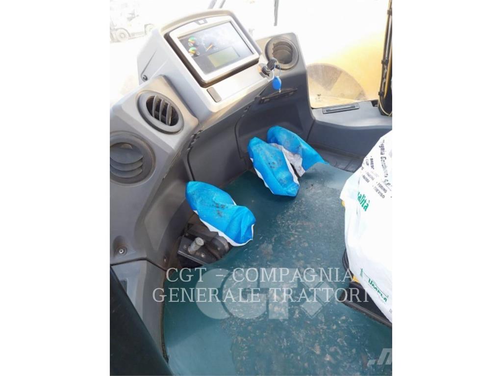 CAT 950M Kolesové nakladače