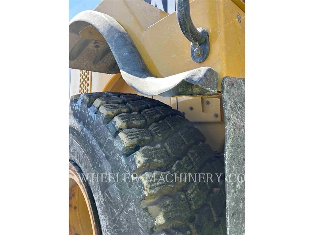 CAT 950M JRB Kolesové nakladače