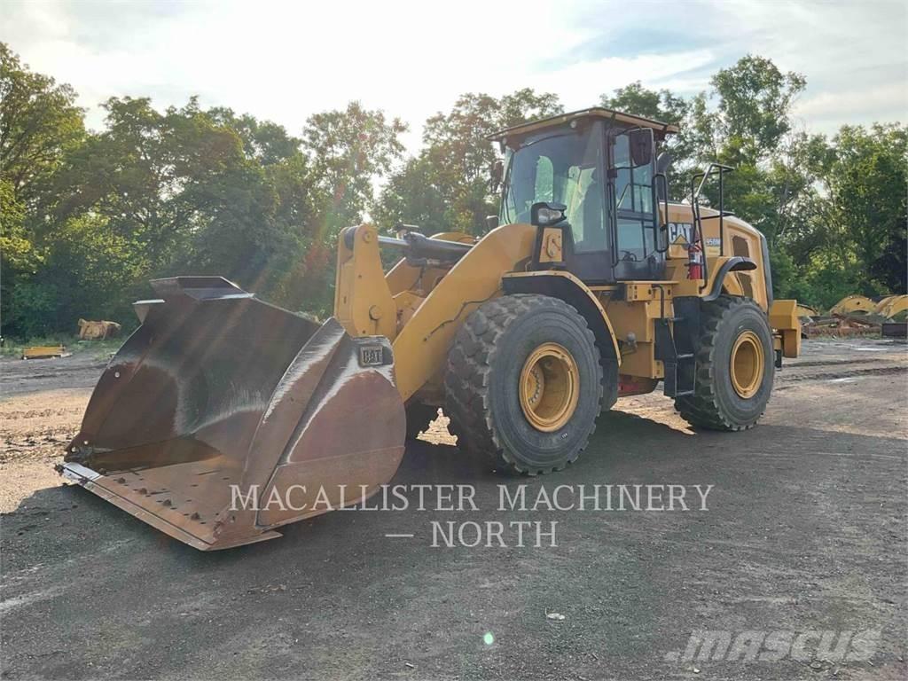CAT 950M Q Kolesové nakladače