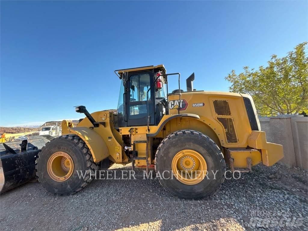 CAT 950M QC Kolesové nakladače