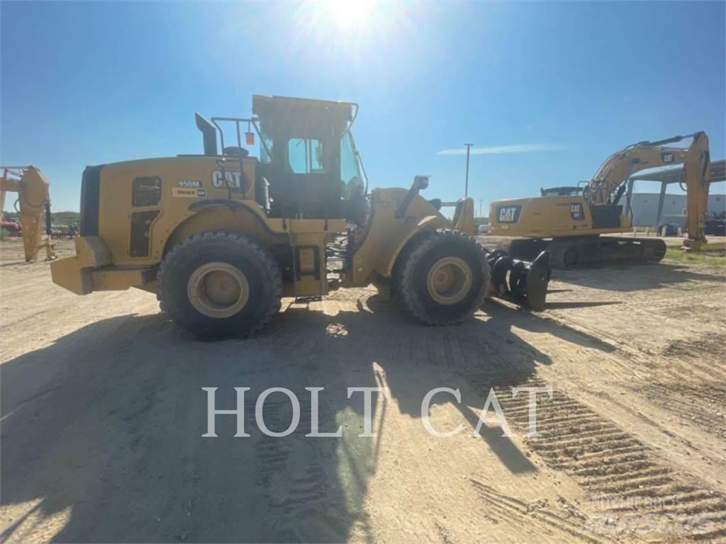 CAT 950M QC Kolesové nakladače