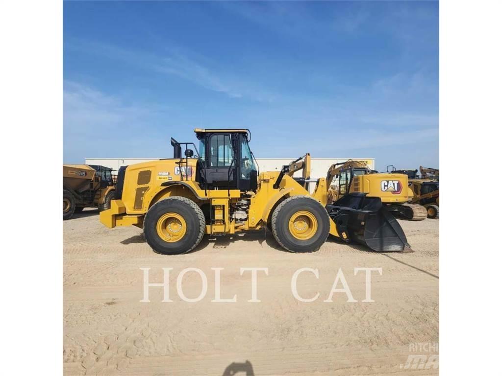 CAT 950M QC Kolesové nakladače